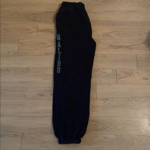 navy brandy melville malibu sweatpants